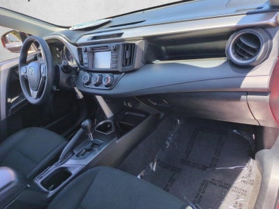 2016 Toyota RAV4 FWD 4dr LE (GS)