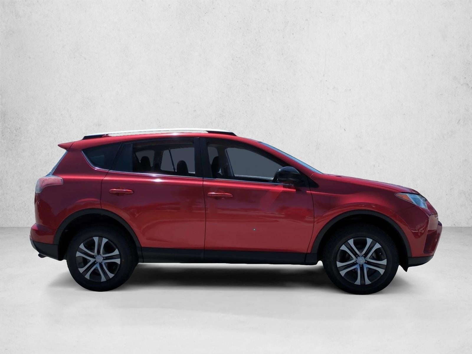 2016 Toyota RAV4 FWD 4dr LE (GS)