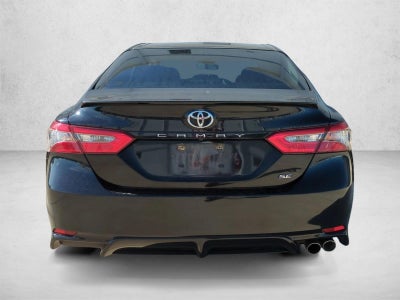 2018 Toyota Camry SE Auto (SE)