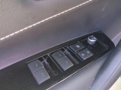 2021 Toyota Corolla Hatchback SE CVT (Natl)