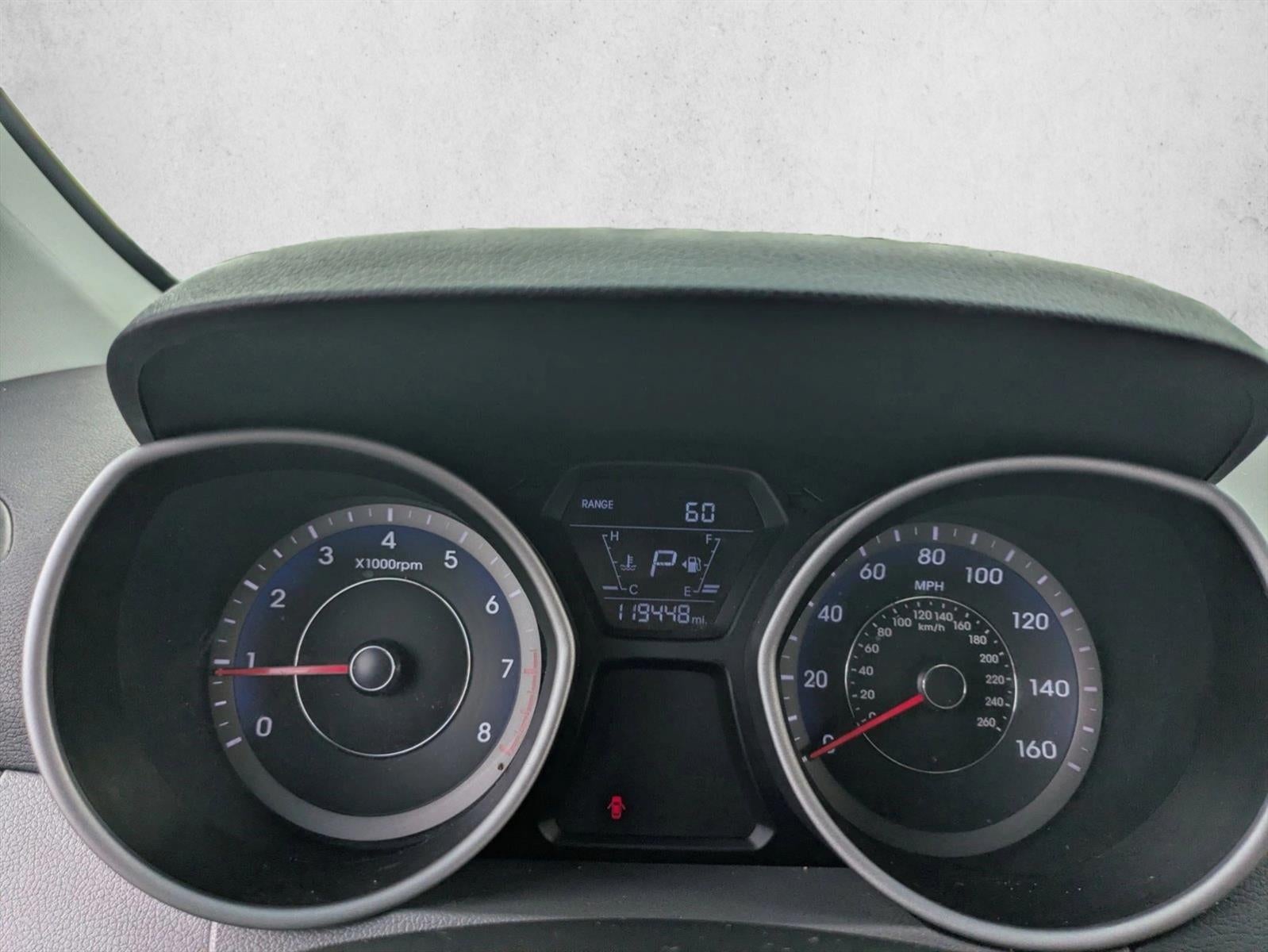 2016 Hyundai ELANTRA 4dr Sdn Auto SE