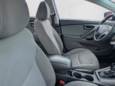 2016 Hyundai ELANTRA 4dr Sdn Auto SE