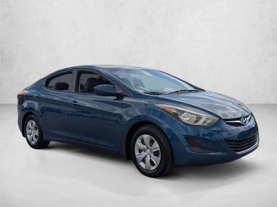 2016 Hyundai ELANTRA 4dr Sdn Auto SE