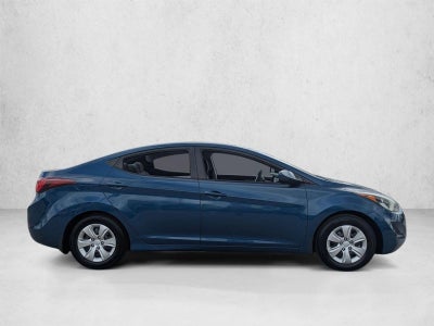 2016 Hyundai ELANTRA 4dr Sdn Auto SE
