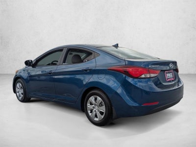 2016 Hyundai ELANTRA 4dr Sdn Auto SE