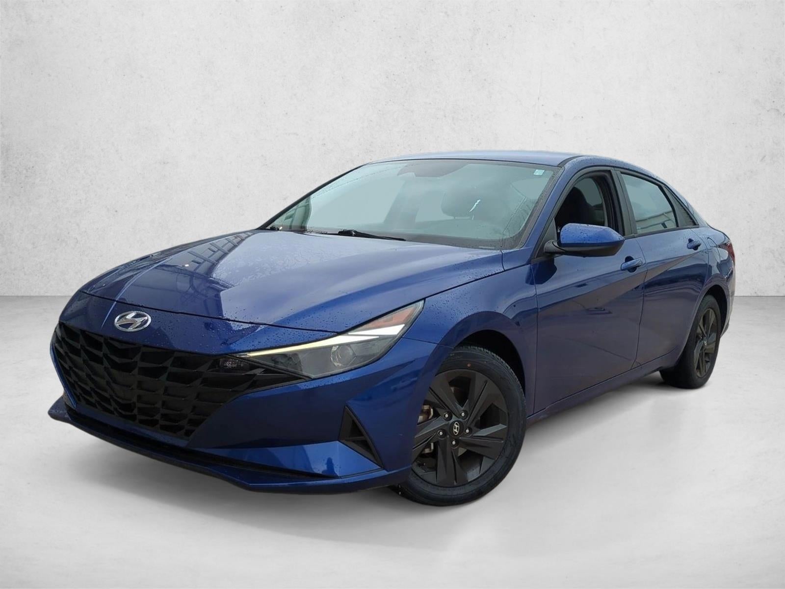 2022 Hyundai ELANTRA SEL IVT