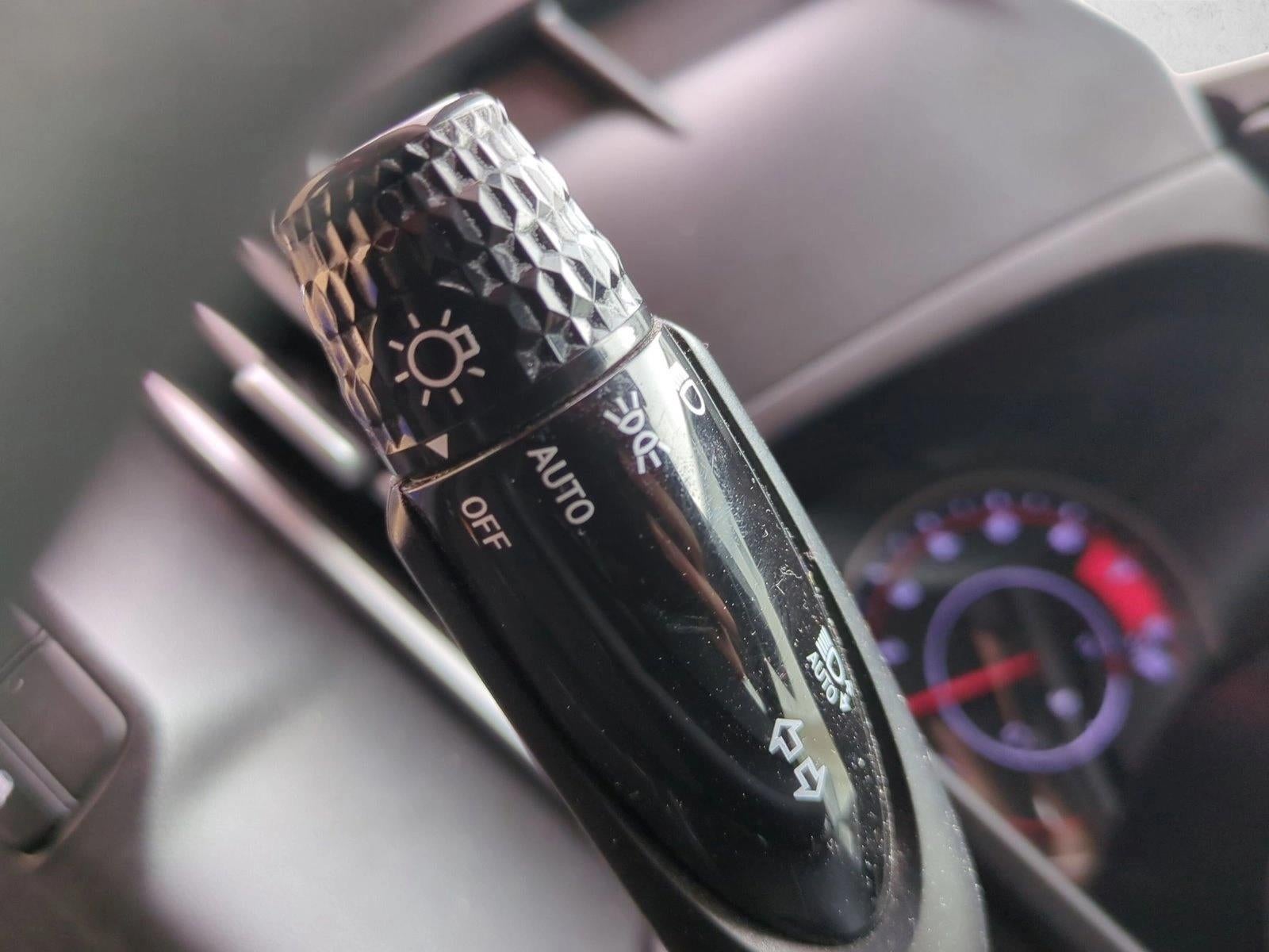 2022 Hyundai ELANTRA SEL IVT