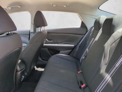 2024 Hyundai ELANTRA SEL IVT