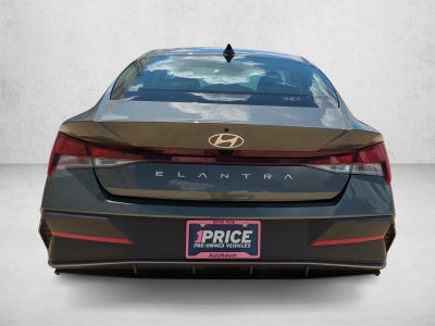 2024 Hyundai ELANTRA SEL IVT