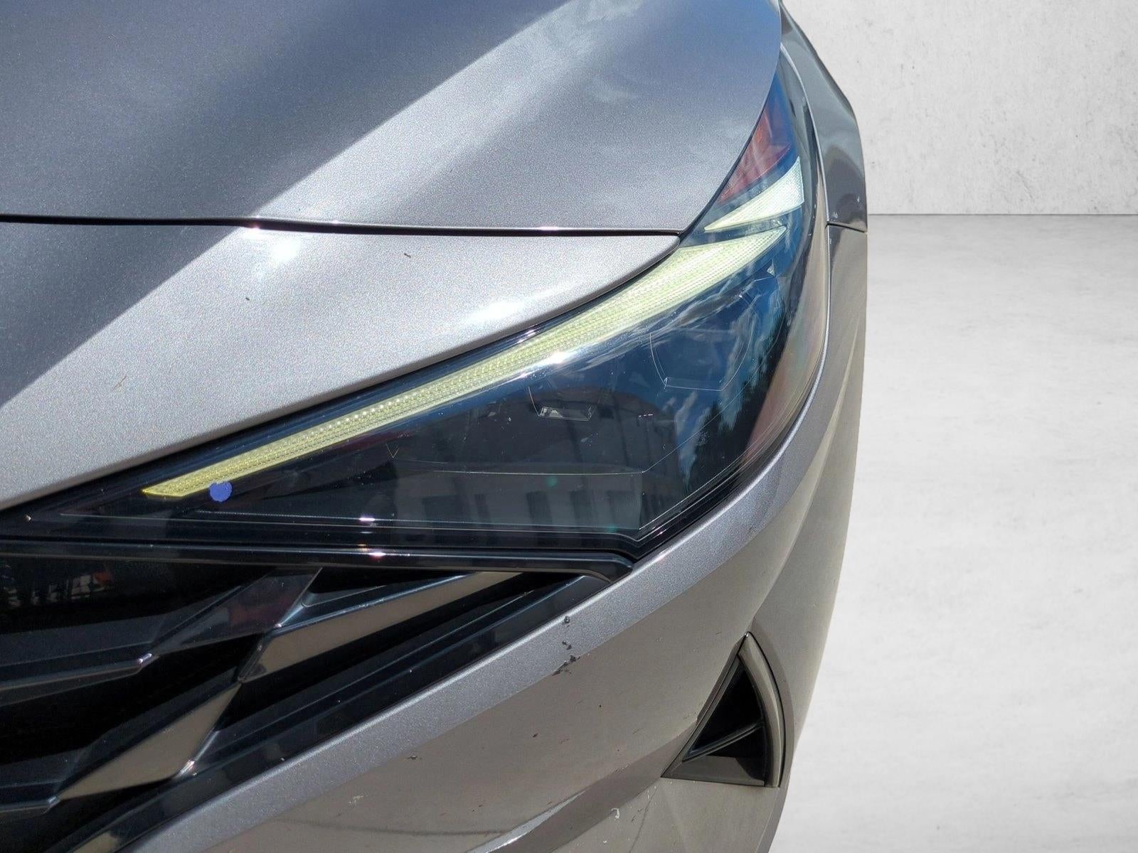 2021 Hyundai ELANTRA Limited IVT