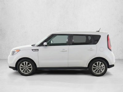 2017 Kia Soul + Auto