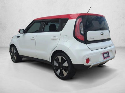 2017 Kia Soul + Auto