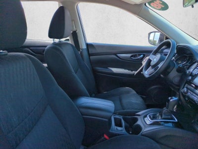 2018 Nissan Rogue FWD SV