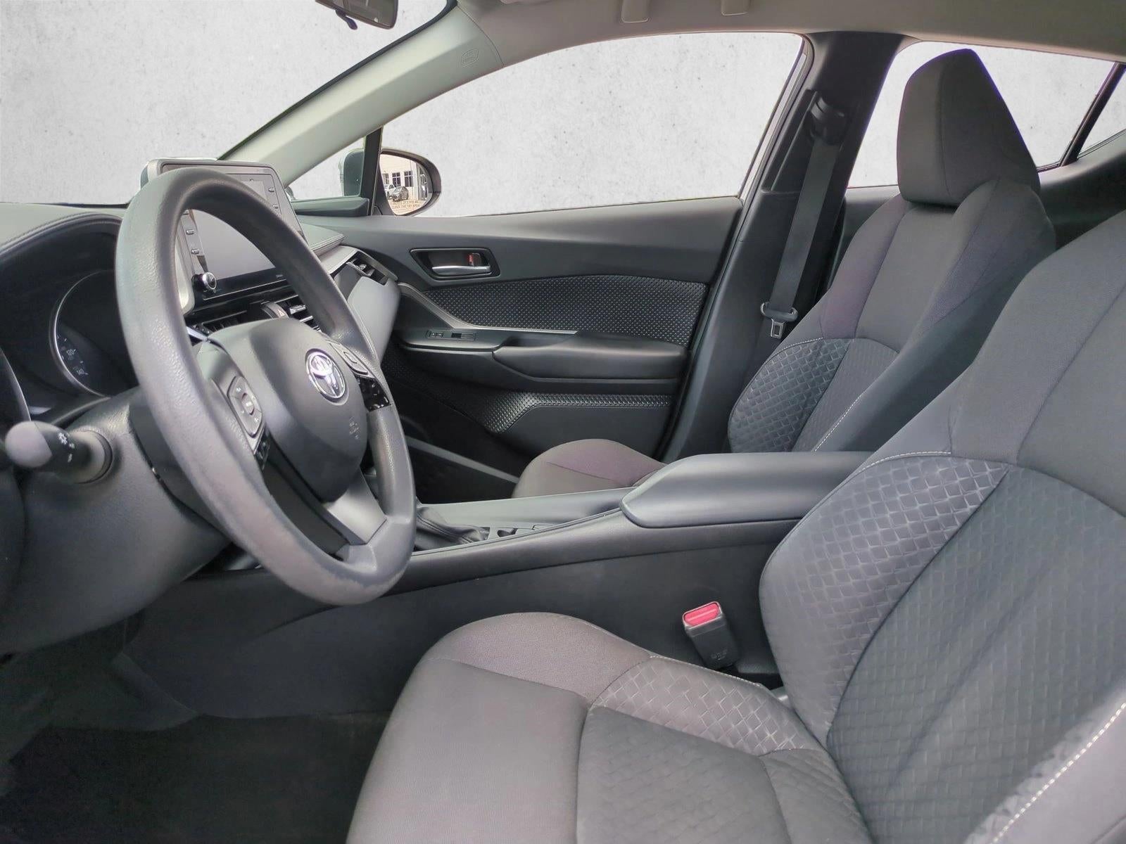 2020 Toyota C-HR LE FWD (Natl)