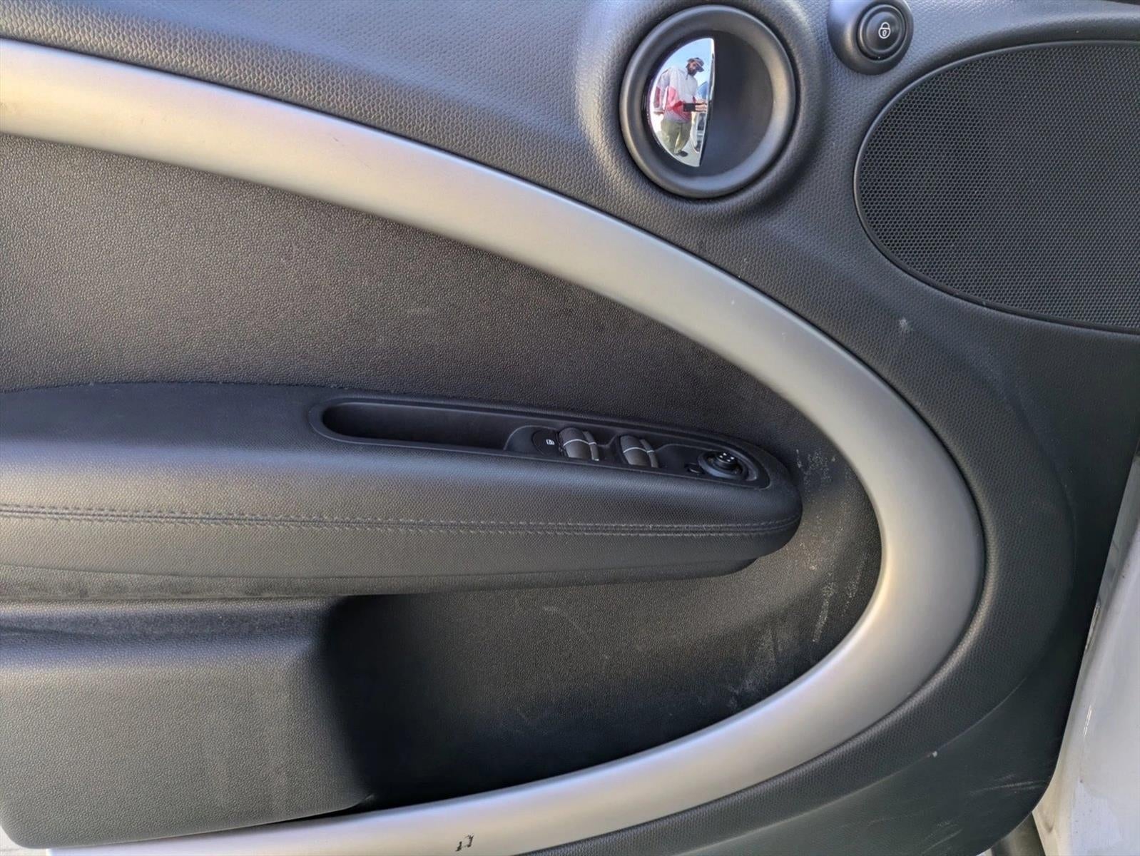 2015 MINI Cooper Countryman Base