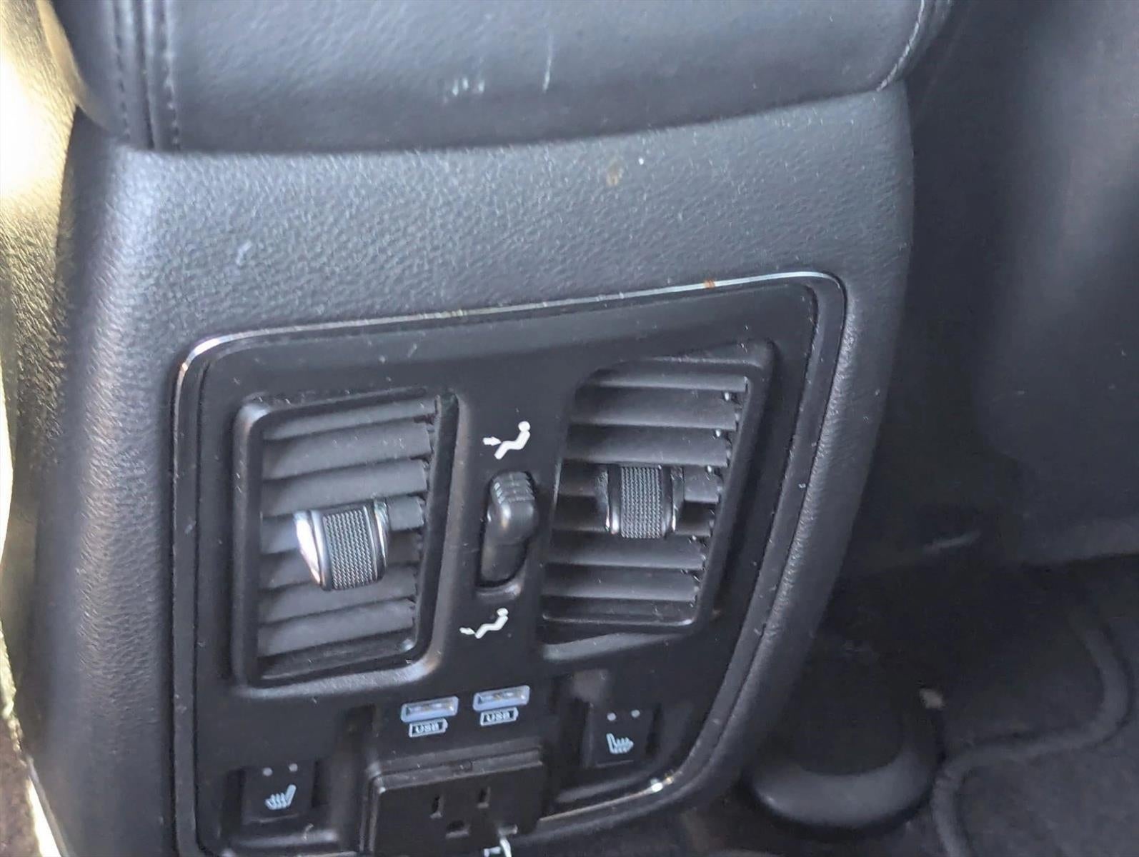 2016 Jeep Grand Cherokee RWD 4dr High Altitude