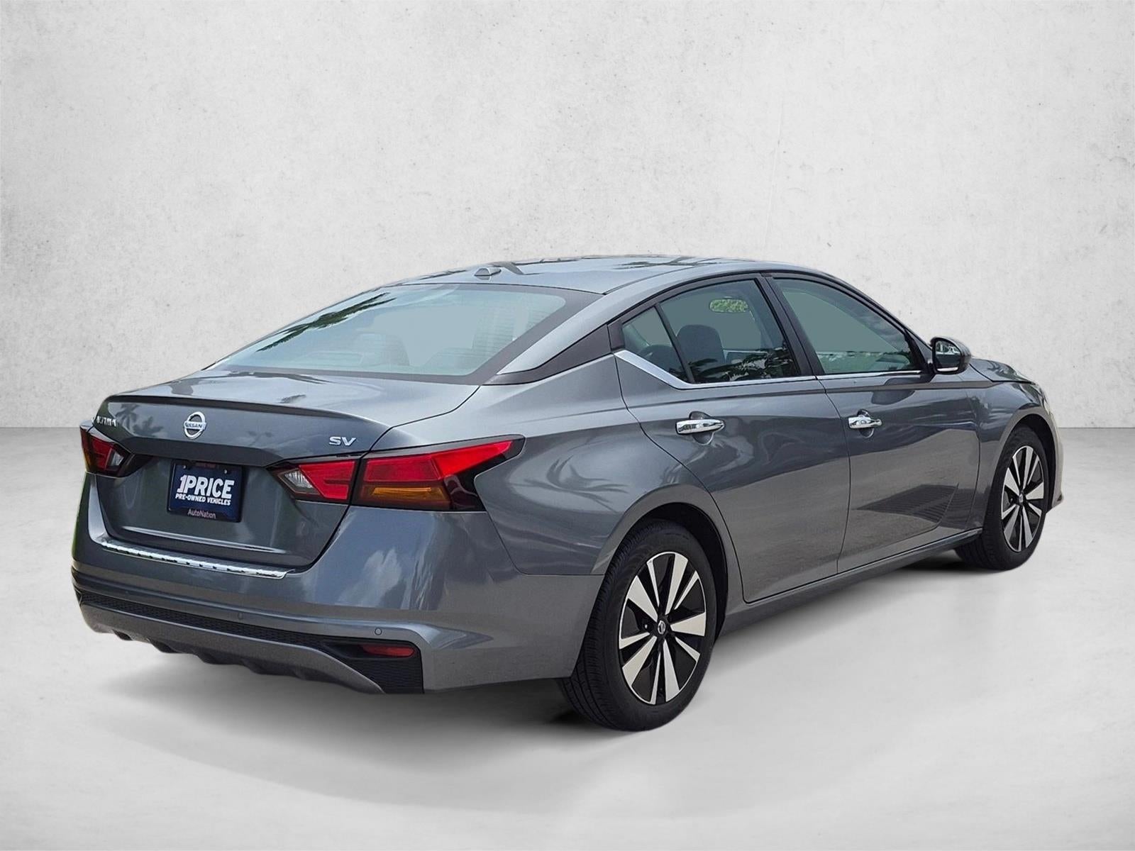2022 Nissan Altima 2.5 SV Sedan