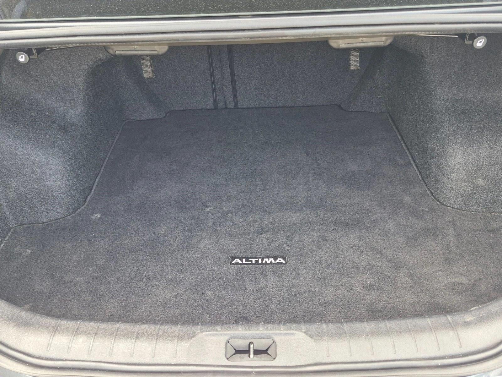 2022 Nissan Altima 2.5 SV Sedan