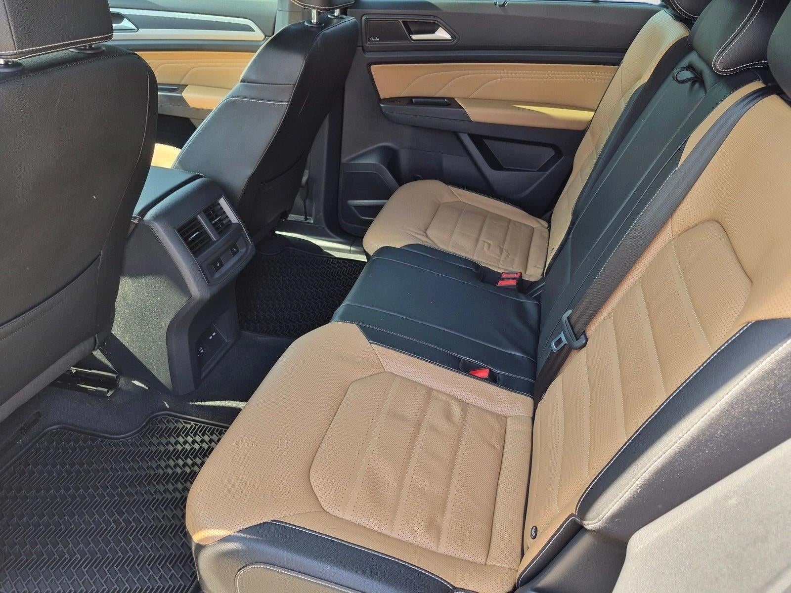 2023 Volkswagen Atlas Cross Sport 3.6L V6 SEL Premium R-Line 4MOTION