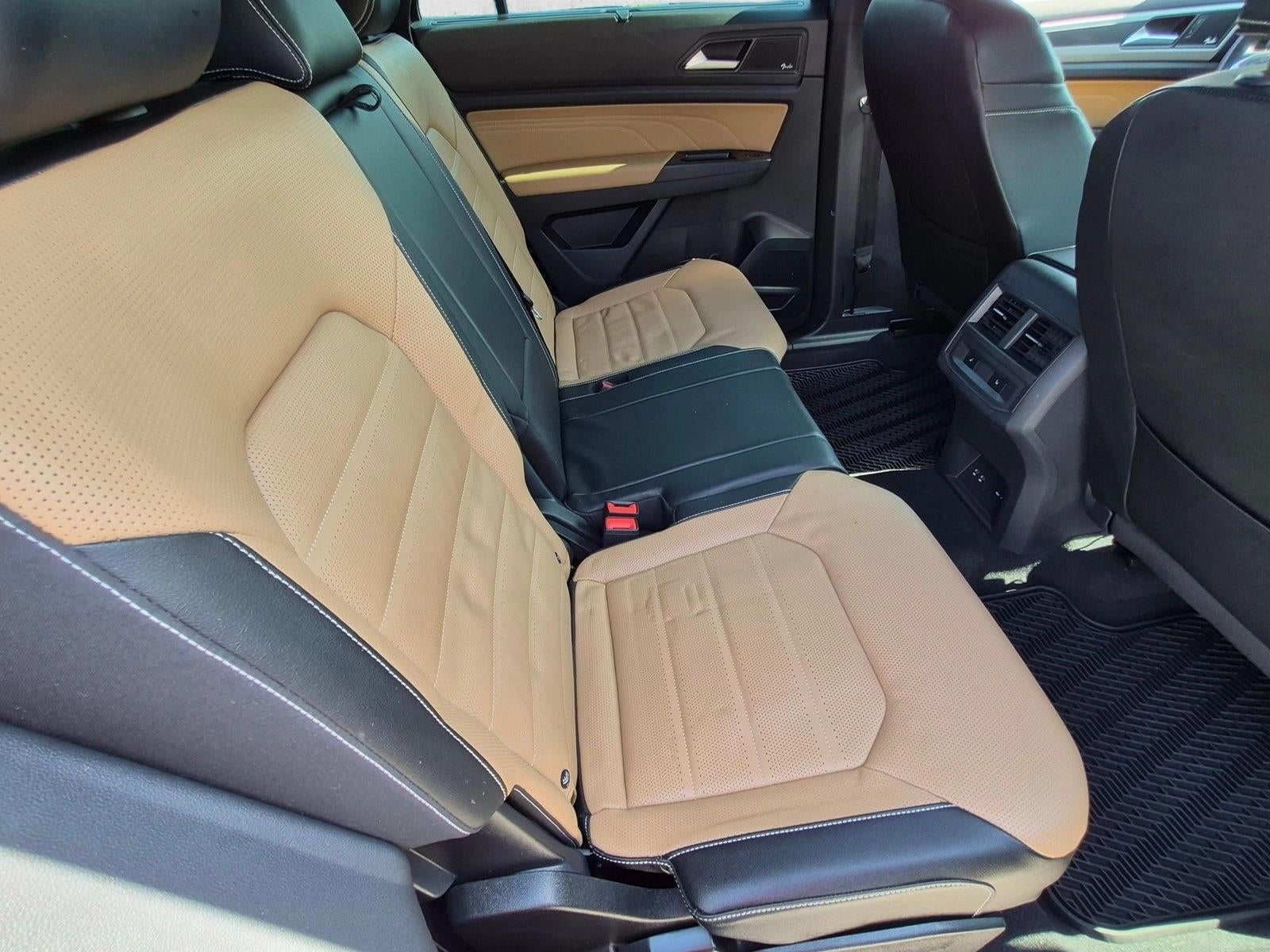 2023 Volkswagen Atlas Cross Sport 3.6L V6 SEL Premium R-Line 4MOTION