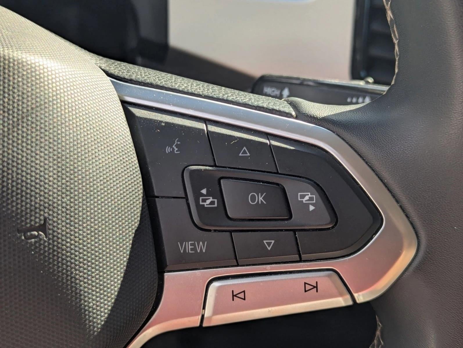 2022 Volkswagen Atlas 2.0T SE w/Technology FWD