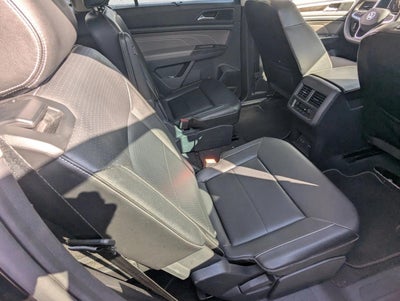 2022 Volkswagen Atlas 2.0T SE w/Technology FWD