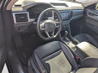 2022 Volkswagen Atlas 2.0T SE w/Technology FWD