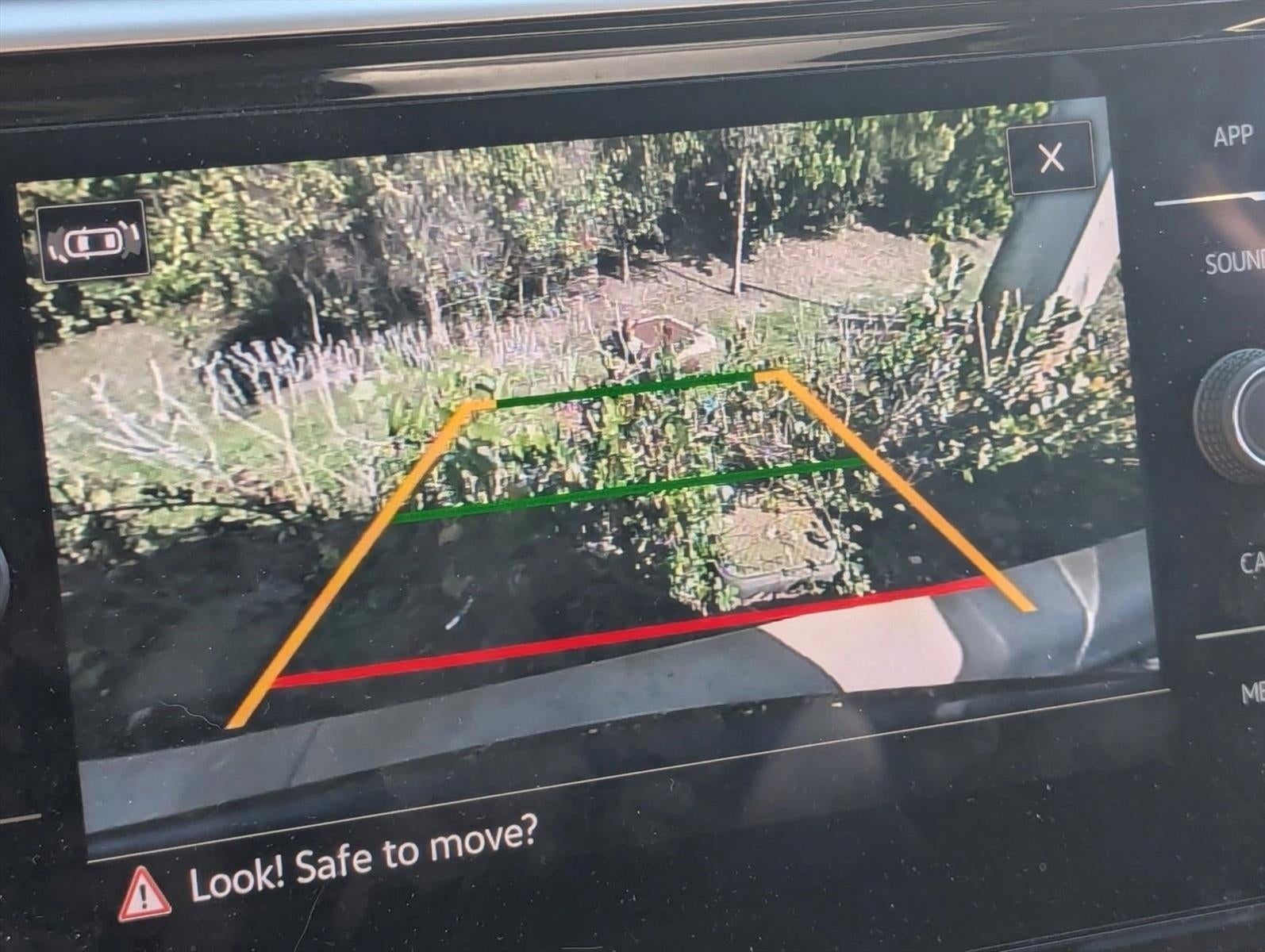 2022 Volkswagen Atlas 2.0T SE w/Technology FWD