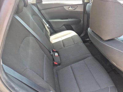 2021 Kia Forte FE Manual