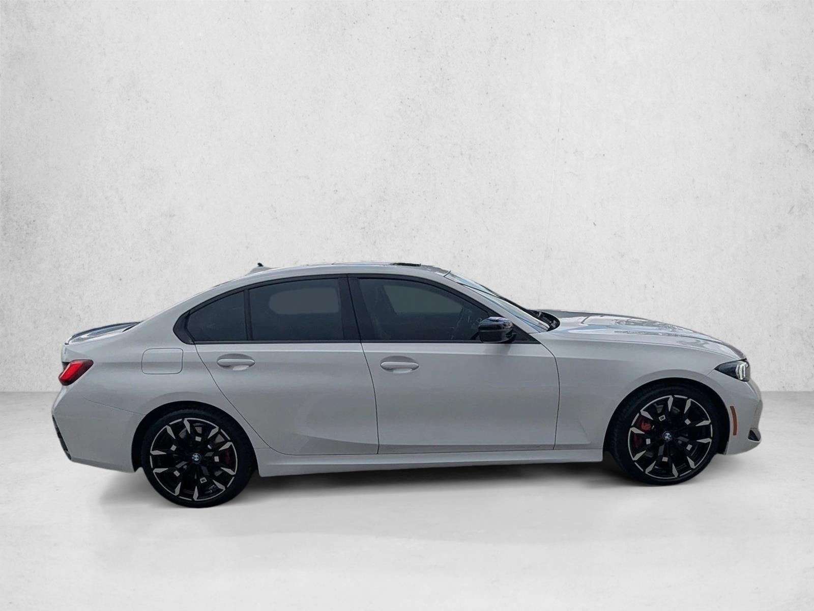 2025 BMW 330i Sedan