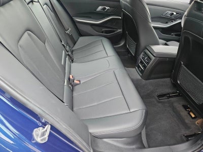 2023 BMW 330i Sedan