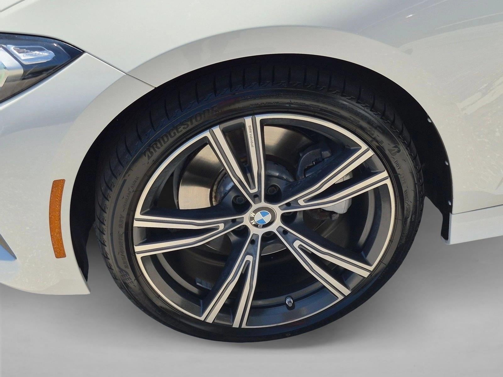 2023 BMW 330i Sedan