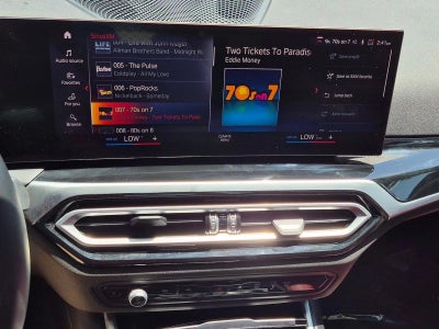 2023 BMW 330i Sedan