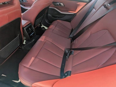 2023 BMW 330i Sedan
