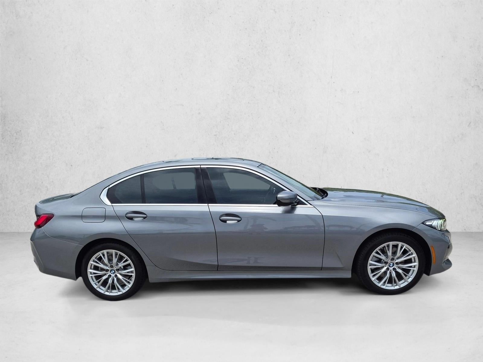 2023 BMW 330i Sedan