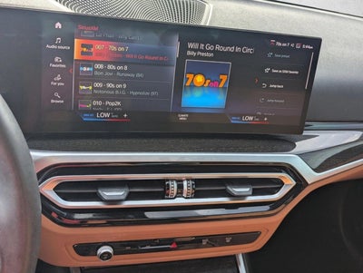 2023 BMW 330i Sedan