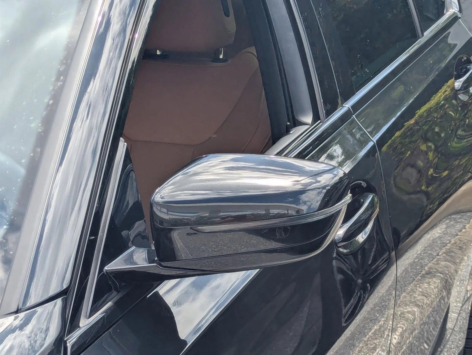 2023 BMW 330i Sedan
