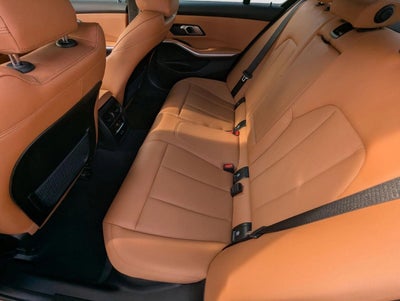 2023 BMW 330i Sedan