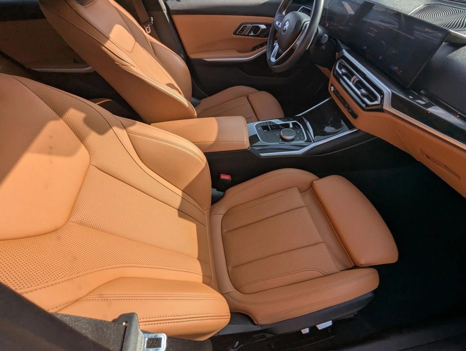 2023 BMW 330i Sedan