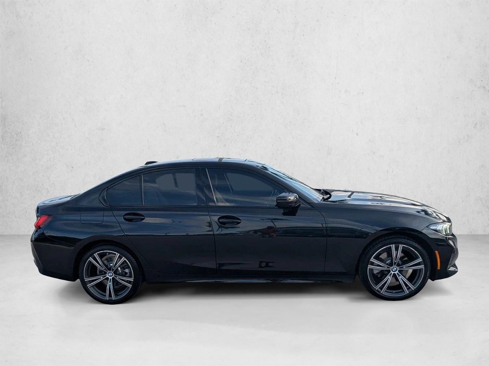 2023 BMW 330i Sedan