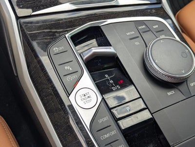 2023 BMW 330i Sedan