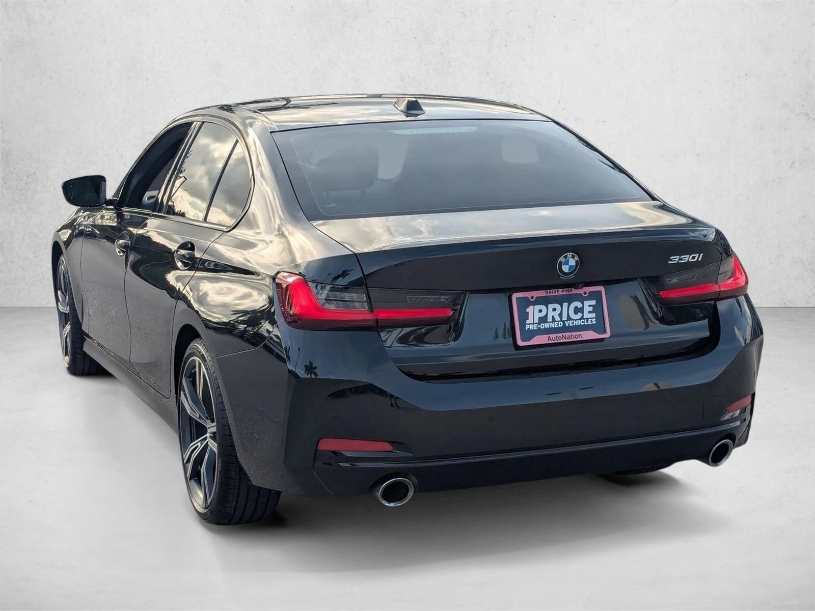 2023 BMW 330i Sedan