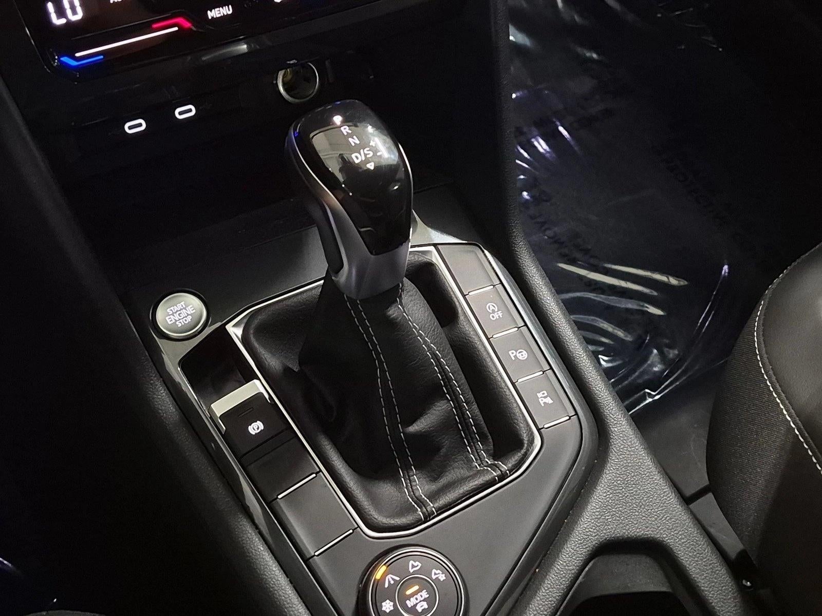 2022 Volkswagen Tiguan 2.0T SEL R-Line 4MOTION