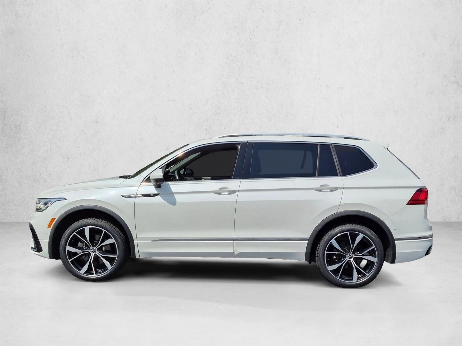 2022 Volkswagen Tiguan 2.0T SEL R-Line 4MOTION