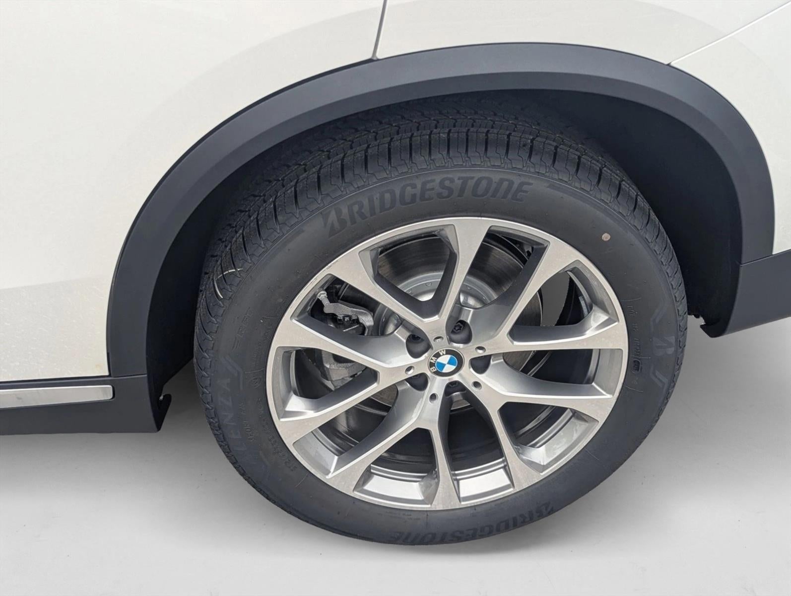 2026 BMW X5 sDrive40i Sports Activity Vehicle