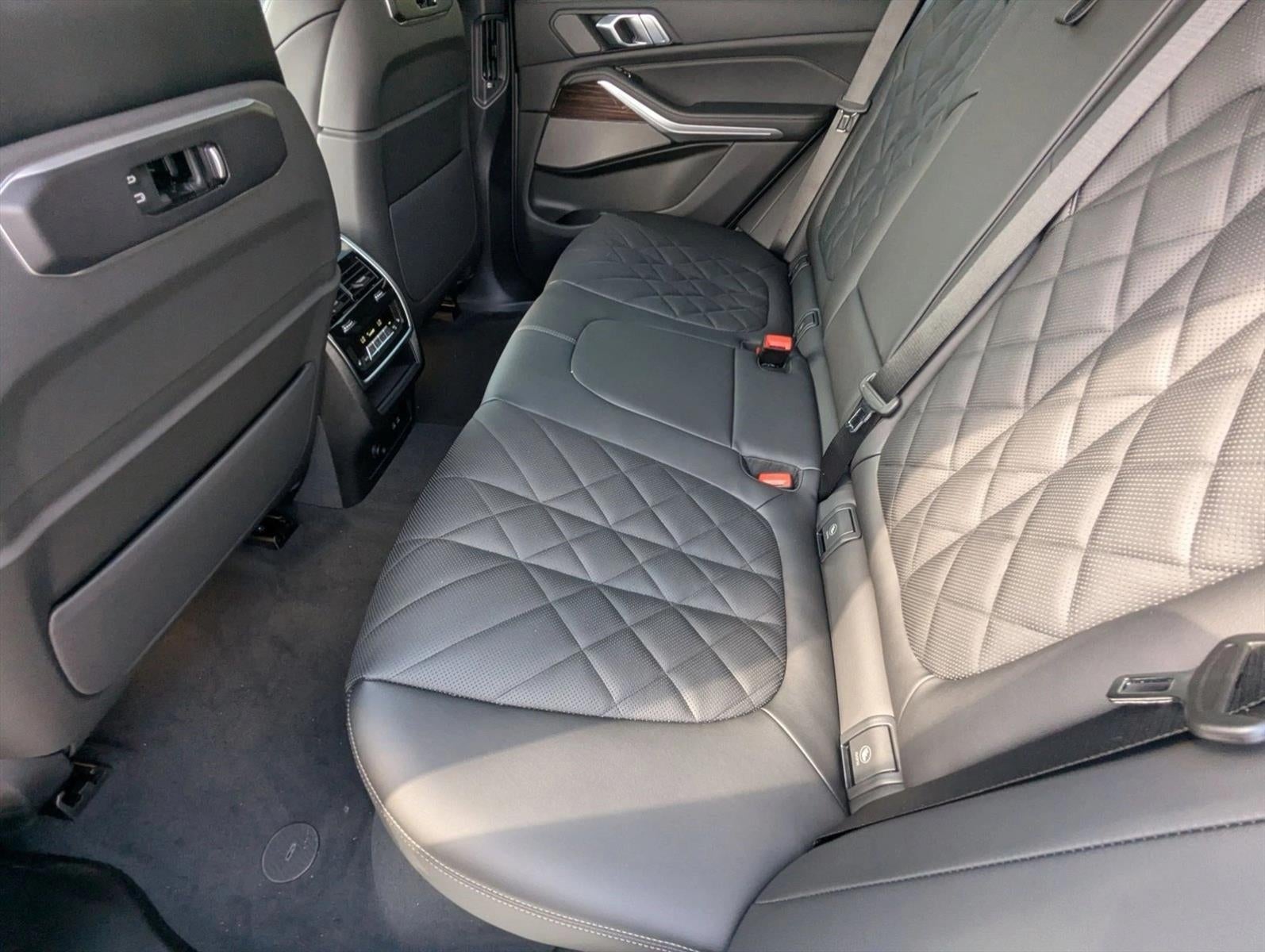 2026 BMW X5 sDrive40i Sports Activity Vehicle