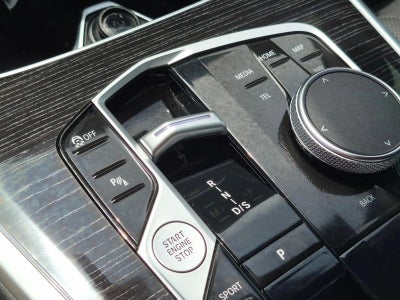 2024 BMW X7 xDrive40i Sports Activity Vehicle