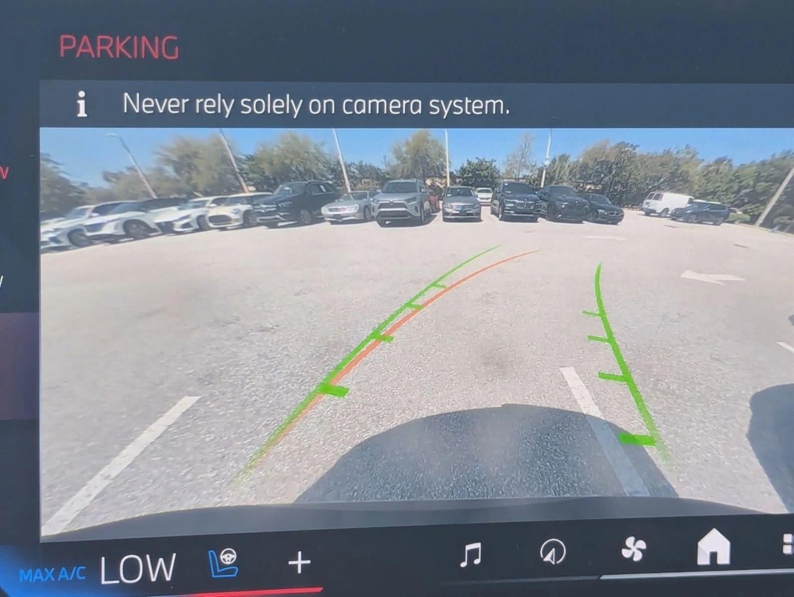 2024 BMW X7 xDrive40i Sports Activity Vehicle