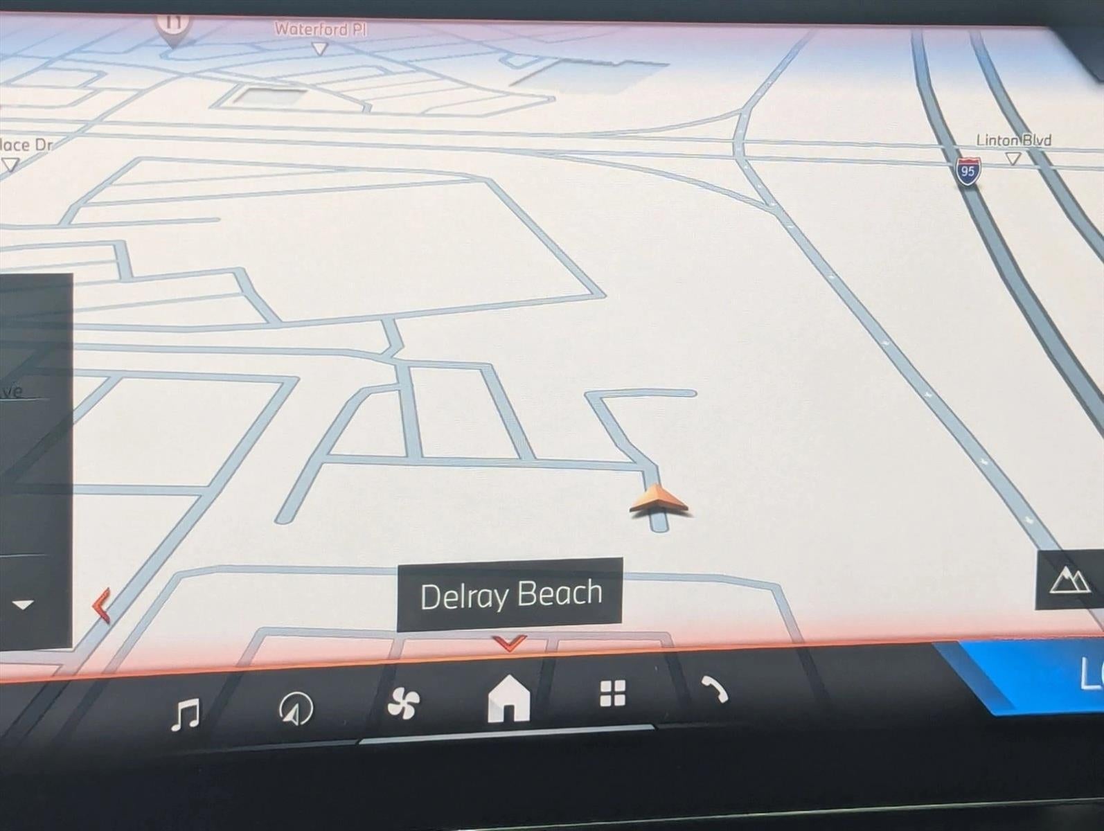 2024 BMW X7 xDrive40i Sports Activity Vehicle