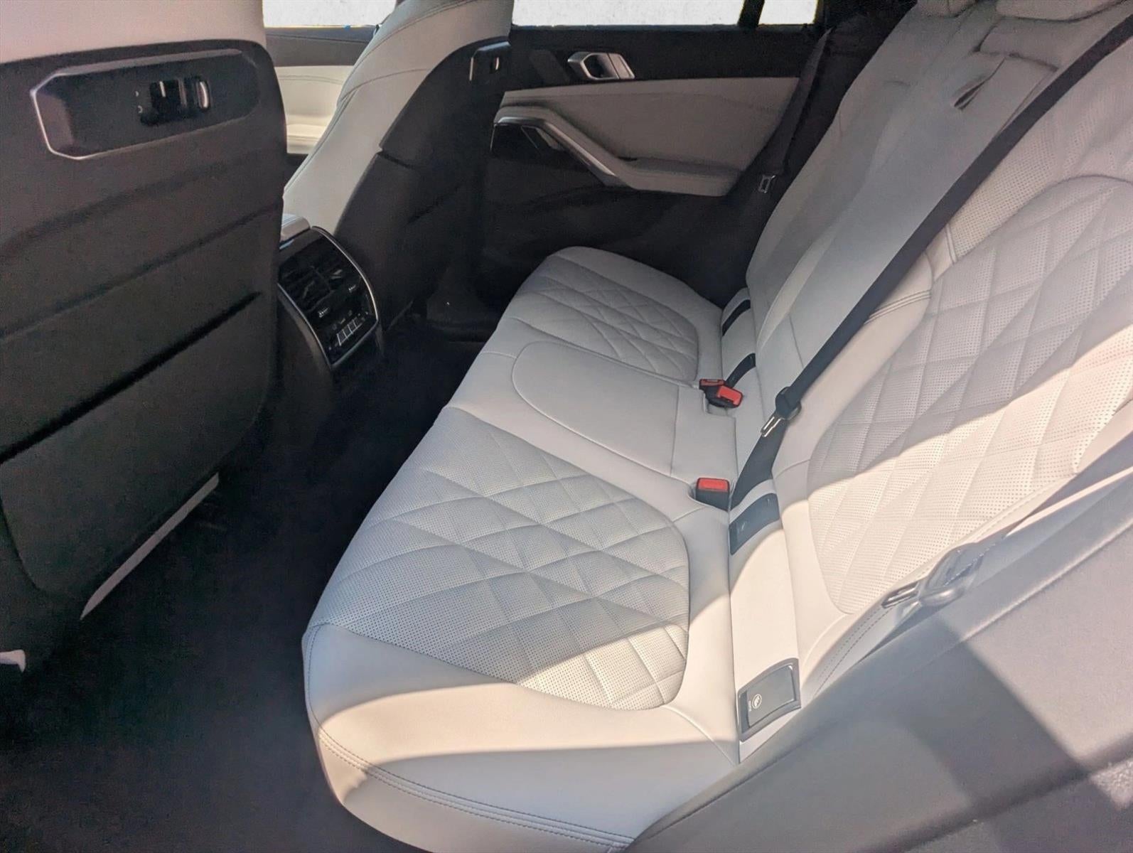 2026 BMW X6 xDrive40i Sports Activity Coupe